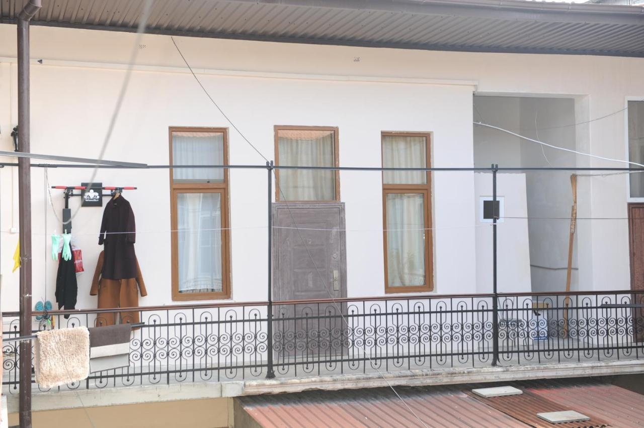 סוקהום Apartment On Prospekt Mira 71 מראה חיצוני תמונה