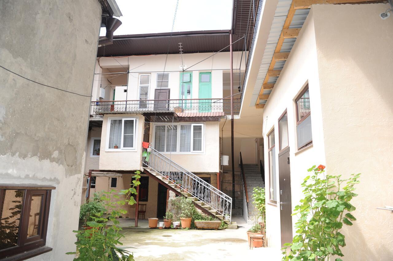 סוקהום Apartment On Prospekt Mira 71 מראה חיצוני תמונה
