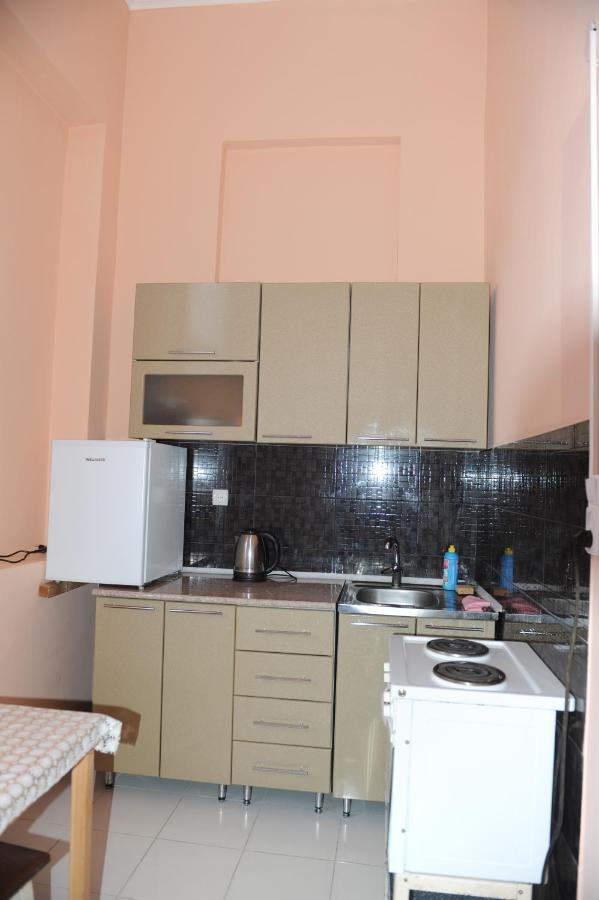 סוקהום Apartment On Prospekt Mira 71 מראה חיצוני תמונה